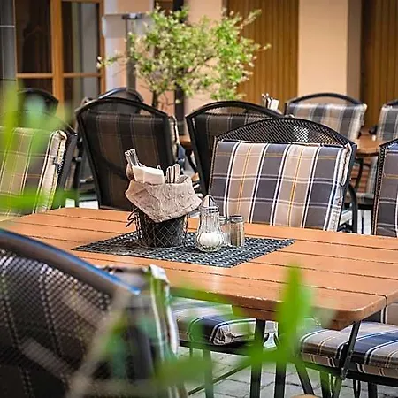 Hotel Zum Dallmayr Garni 3*