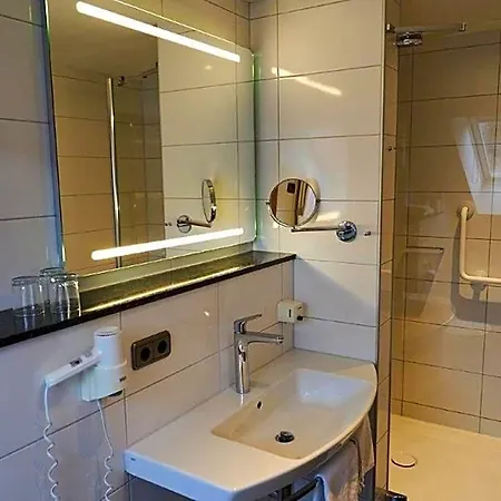 Hotel Zum Dallmayr Garni 3*
