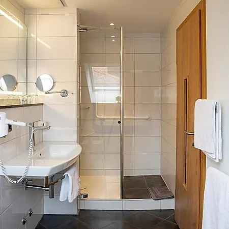 Hotel Zum Dallmayr Garni 3*