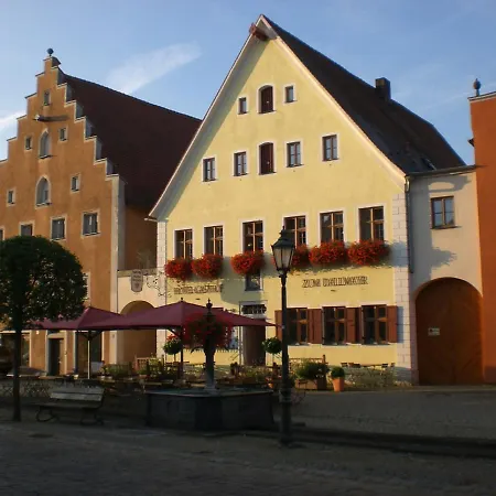 Zum Dallmayr Garni Hotel 3*